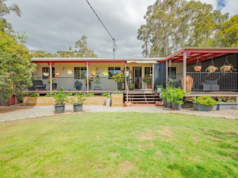 38 Barcelona Tce, Russell Island QLD 4184
