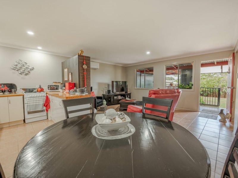 38 Barcelona Tce, Russell Island QLD 4184