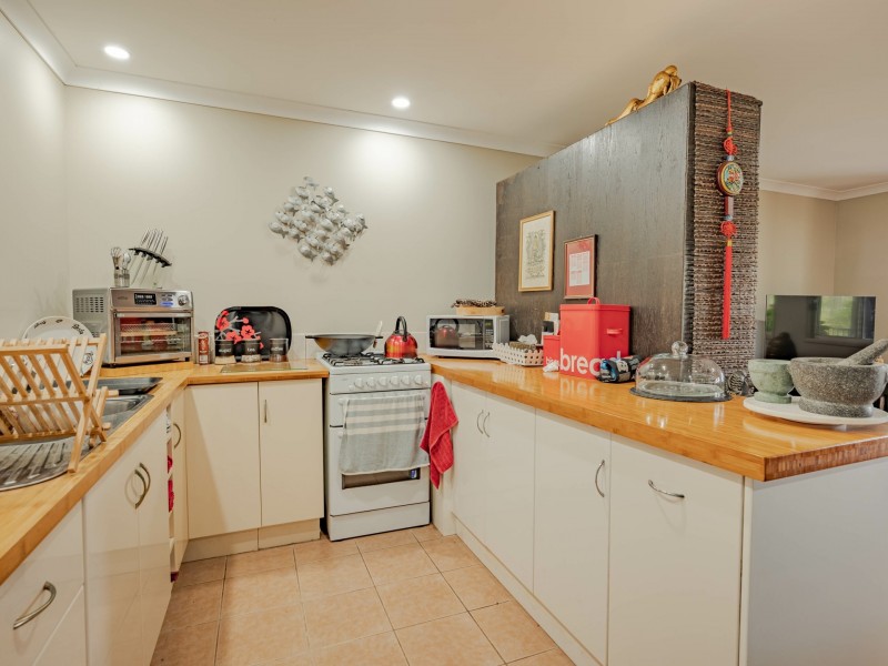 38 Barcelona Tce, Russell Island QLD 4184