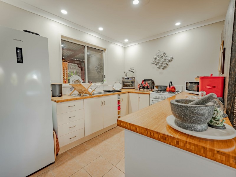 38 Barcelona Tce, Russell Island QLD 4184