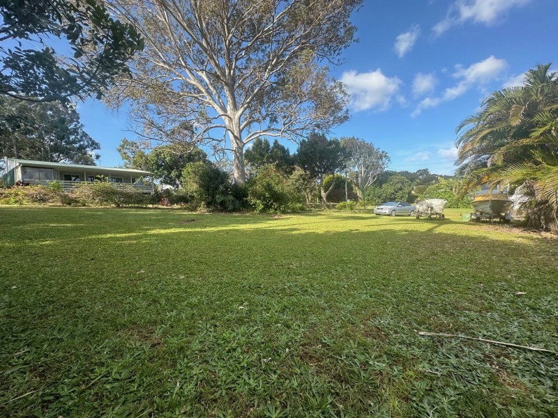 6 Stevenson Court, Russell Island QLD 4184