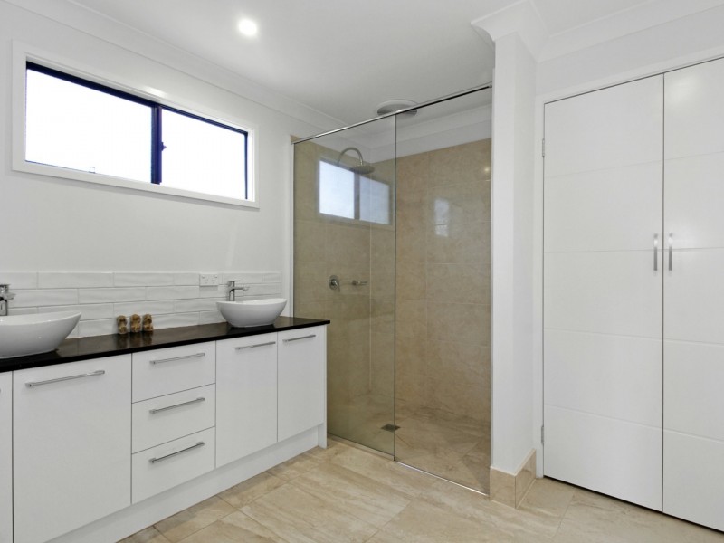 20 MARK ROAD, Russell Island QLD 4184