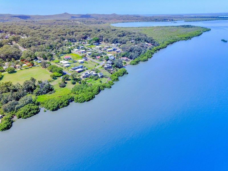6 Beth Street, Russell Island QLD 4184