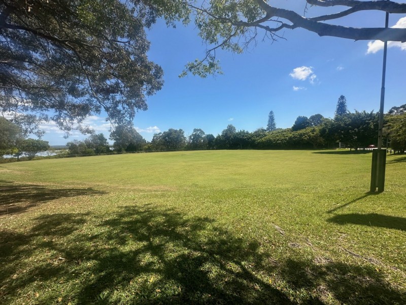 6 Beth Street, Russell Island QLD 4184