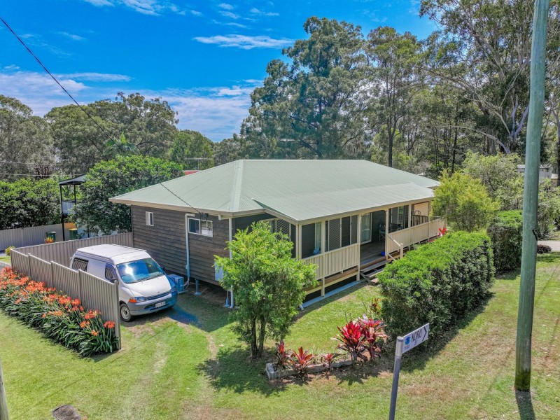 91 Jackson road, Russell Island QLD 4184