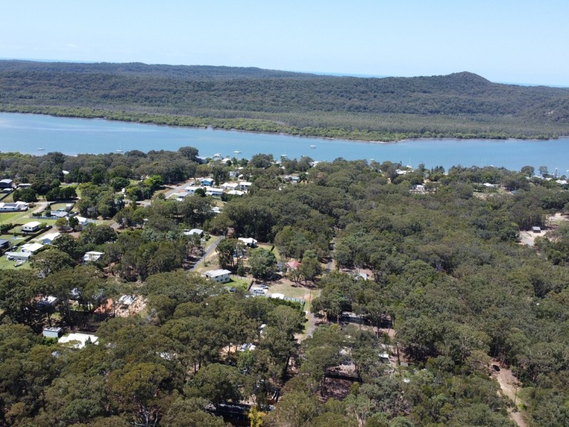 13-15 Delmar Parade, Russell Island QLD 4184