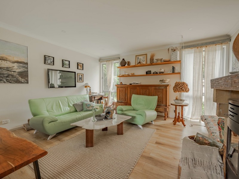 49 Kings Road, Russell Island QLD 4184