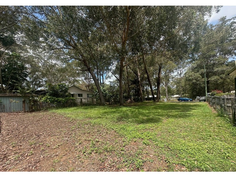 81 Channel Street, Russell Island QLD 4184