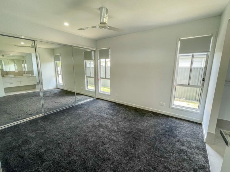73 Laurel Street, Russell Island QLD 4184
