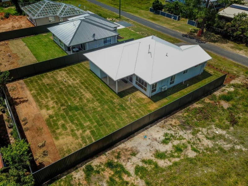 73 Laurel Street, Russell Island QLD 4184
