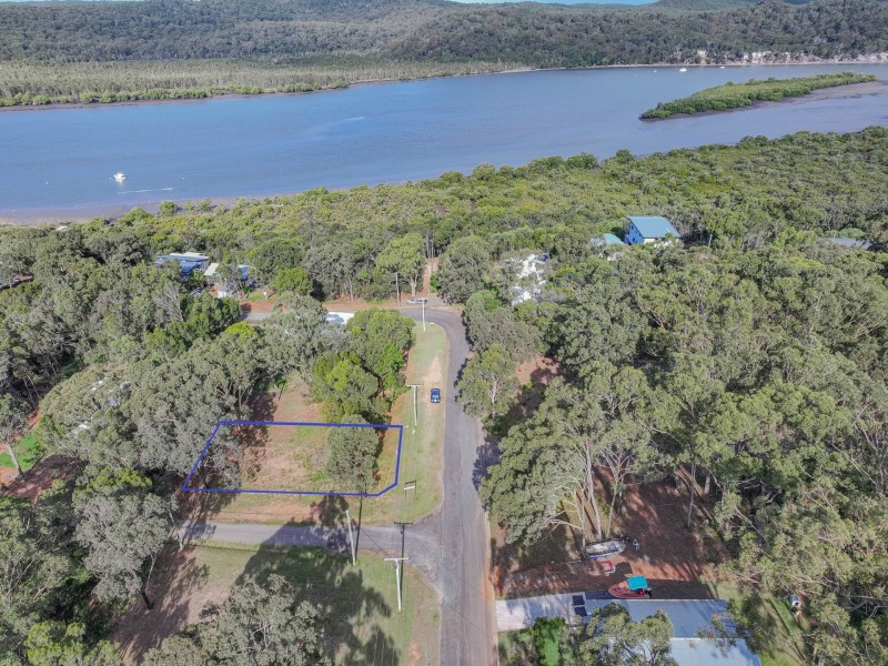 61 Hume Street, Russell Island QLD 4184