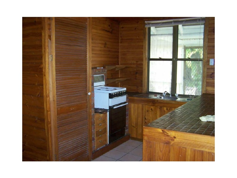 54 Lagoon Rd, Russell Island QLD 4184