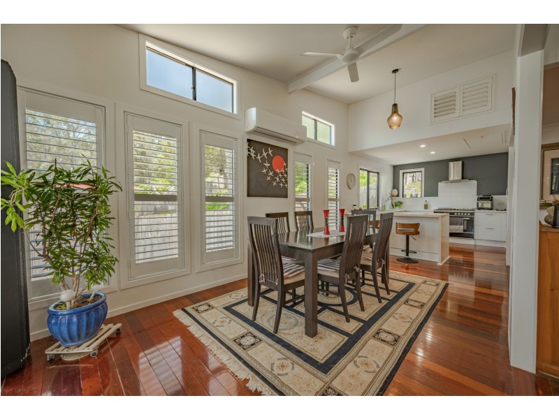 15 Headland Circuit, Russell Island QLD 4184