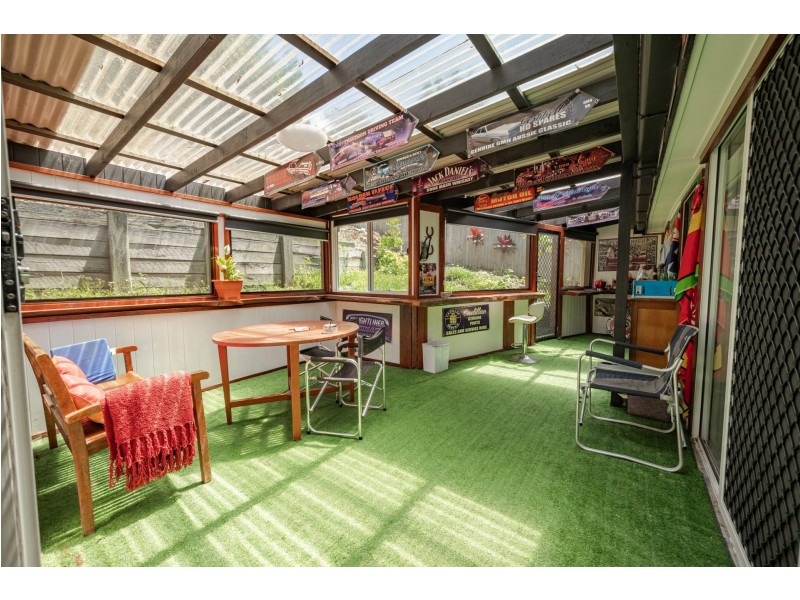 15 Headland Circuit, Russell Island QLD 4184