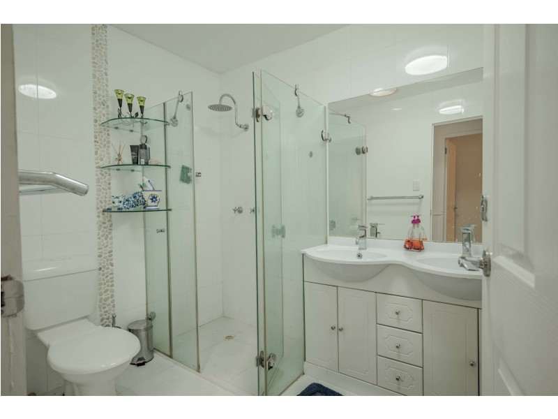 15 Headland Circuit, Russell Island QLD 4184