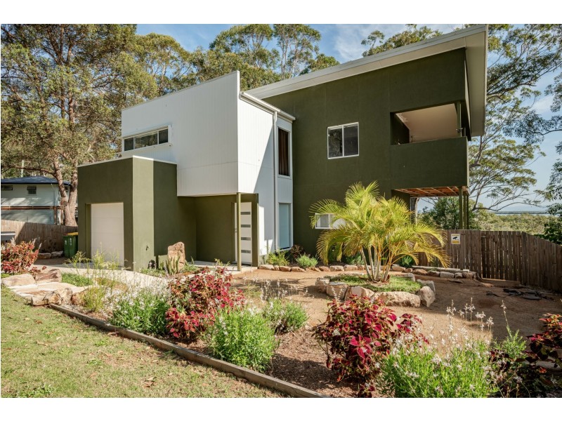 54 Deenya Pde, Russell Island QLD 4184