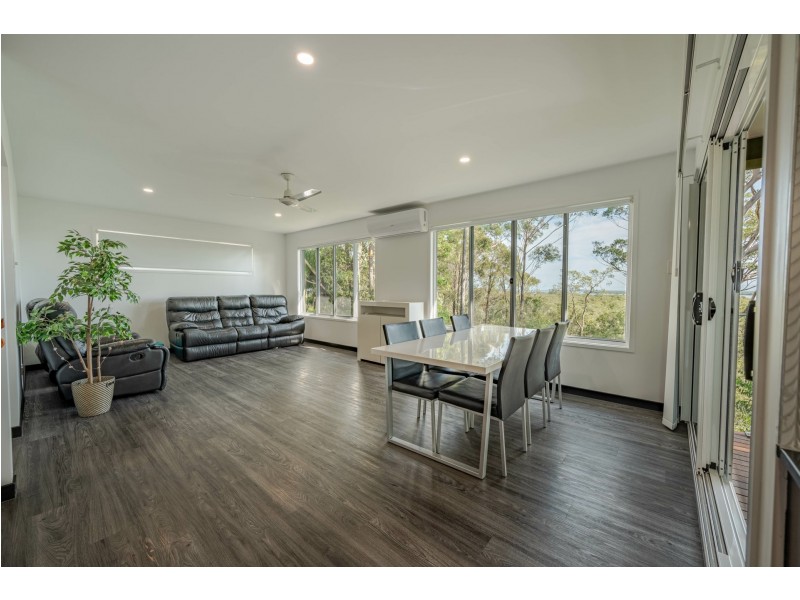 54 Deenya Pde, Russell Island QLD 4184