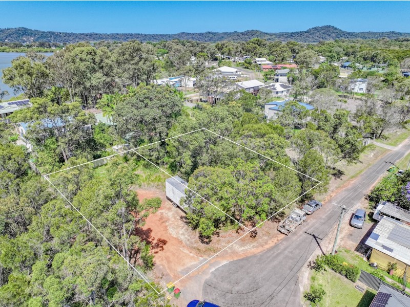 47 Tenanne Street, Russell Island QLD 4184