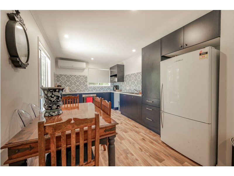 2 Alstonia Street, Russell Island QLD 4184