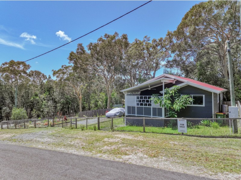2 Alstonia Street, Russell Island QLD 4184