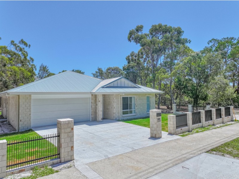 172 Centre Road, Russell Island QLD 4184