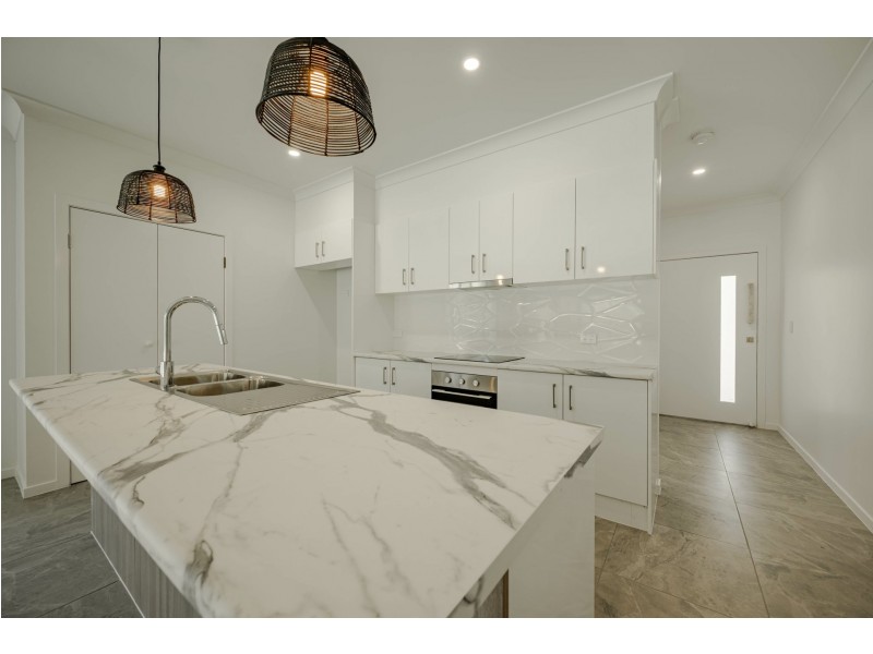 172 Centre Road, Russell Island QLD 4184