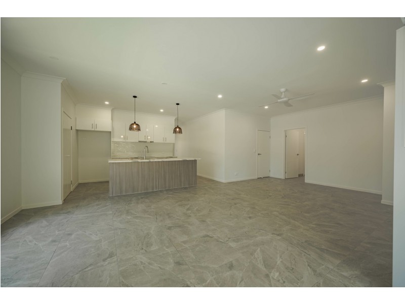 172 Centre Road, Russell Island QLD 4184