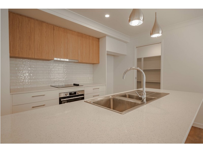 57 Channel Street, Russell Island QLD 4184