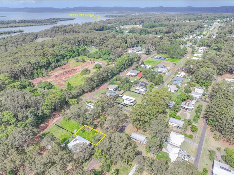 125 Laurel Street, Russell Island QLD 4184