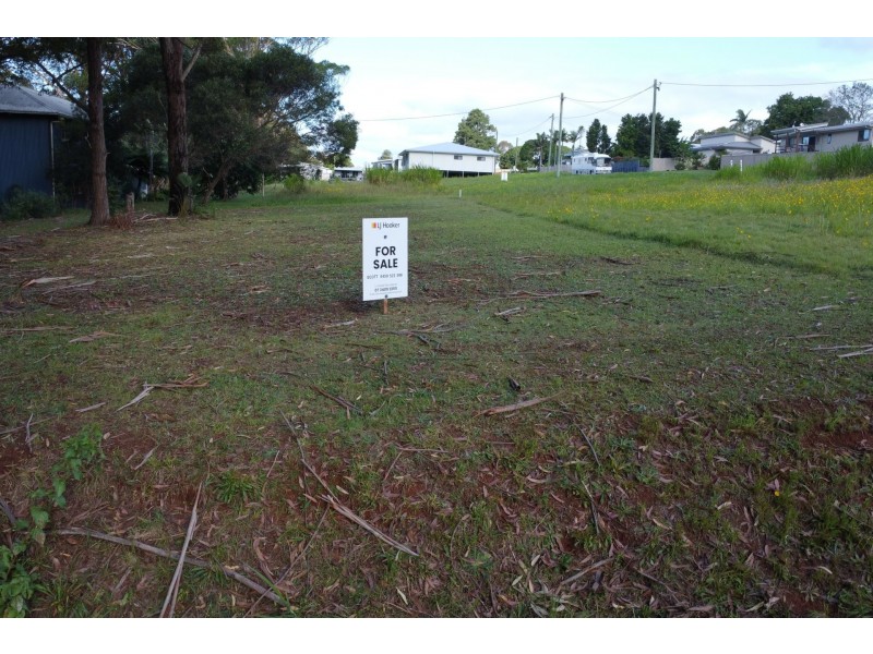 8 Sunkist Street, Russell Island QLD 4184