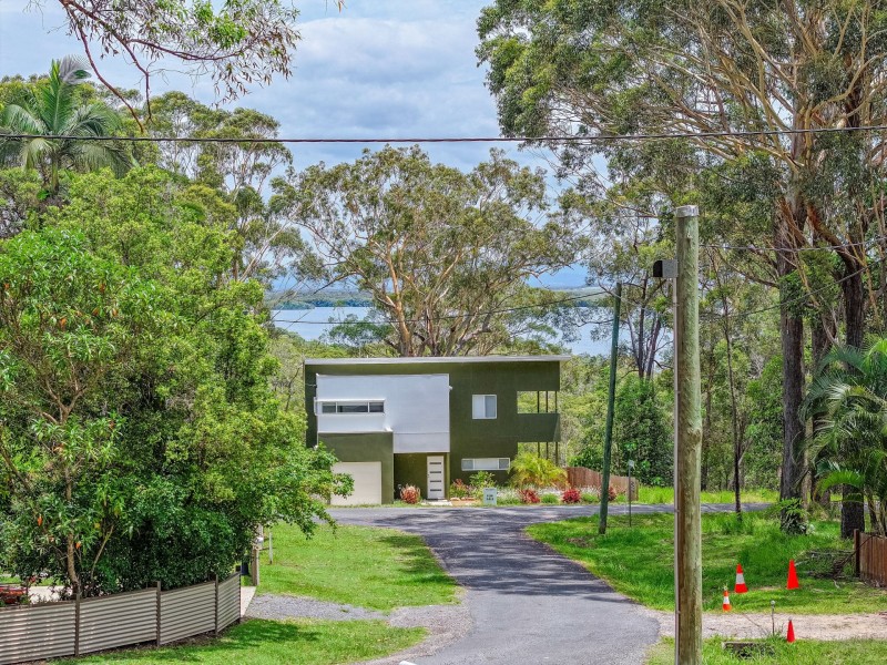 39 Ilumba Street, Russell Island QLD 4184