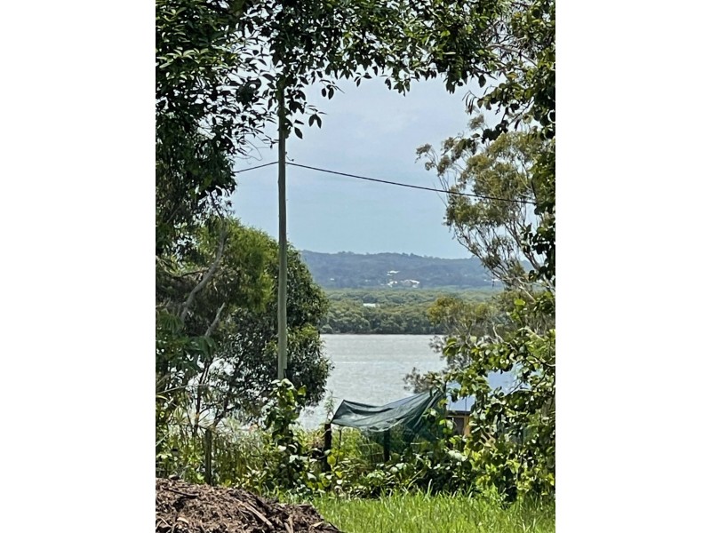 39 Ilumba Street, Russell Island QLD 4184