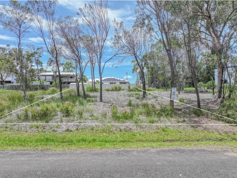 35 Tenanne Street, Russell Island QLD 4184