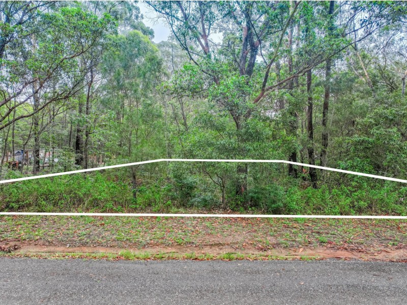 6 Bowen Avenue, Russell Island QLD 4184