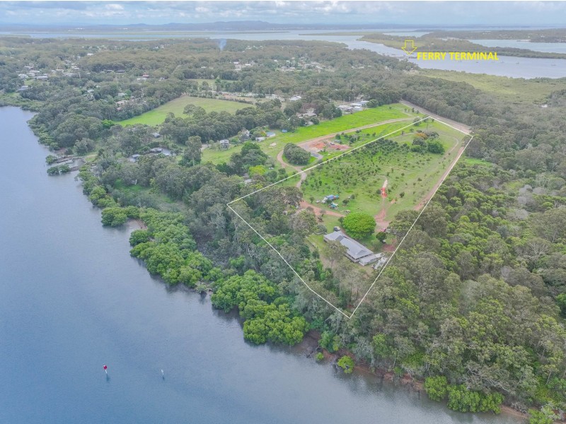 104-114 Canaipa Road, Russell Island QLD 4184