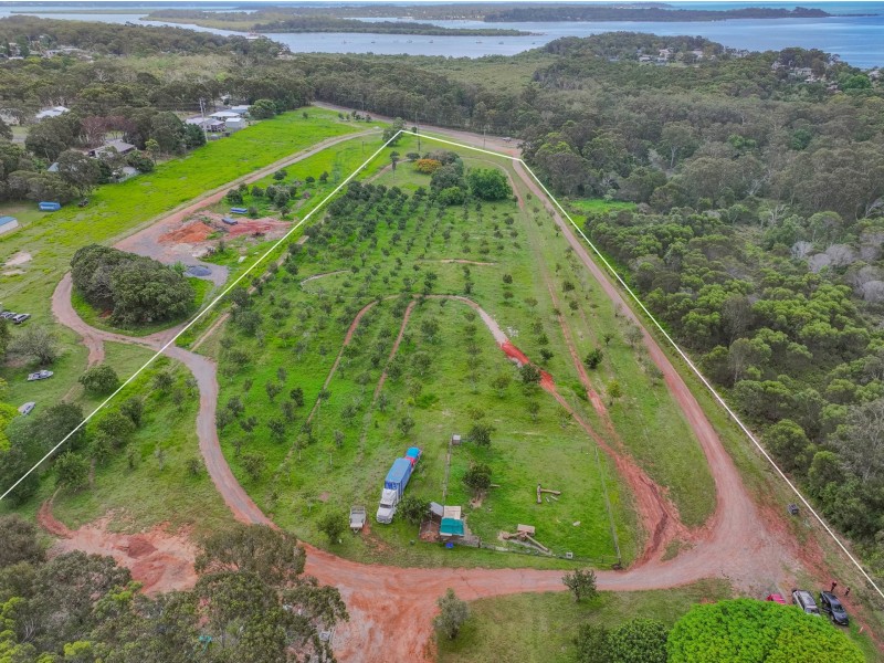 104-114 Canaipa Road, Russell Island QLD 4184