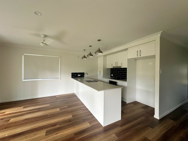 3 Billambang Street, Russell Island QLD 4184