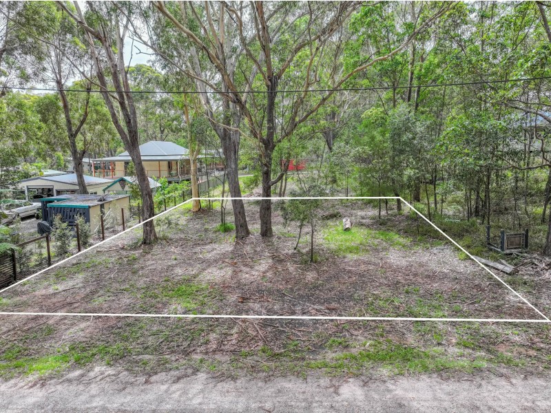 9 Bowen Ave, Russell Island QLD 4184