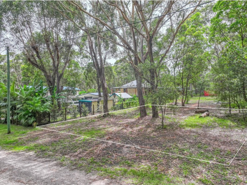 9 Bowen Ave, Russell Island QLD 4184