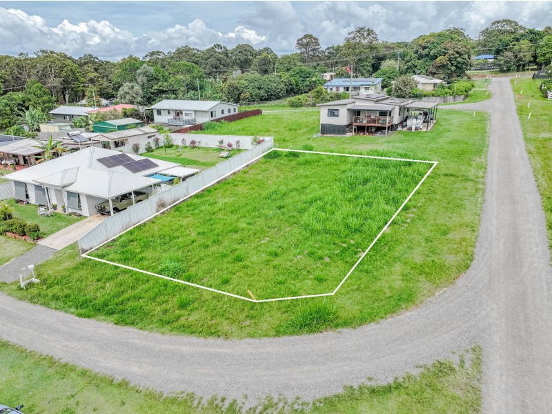 2 Oak Street, Russell Island QLD 4184