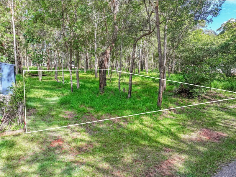 4 Blaxland Street, Russell Island QLD 4184