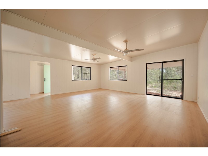 34 Hemp Hill Road, Russell Island QLD 4184