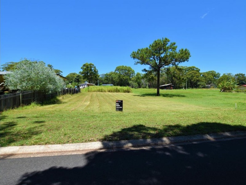40 Kings Road, Russell Island QLD 4184