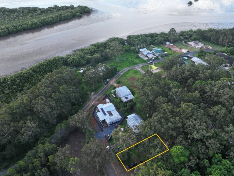 9 Maher Ave, Russell Island QLD 4184
