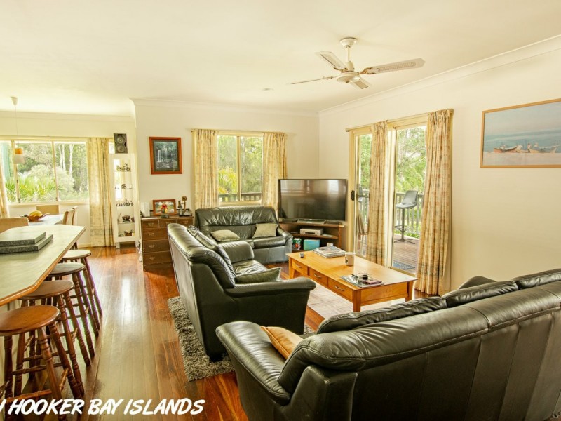 21-25 Leilani Av, Russell Island QLD 4184