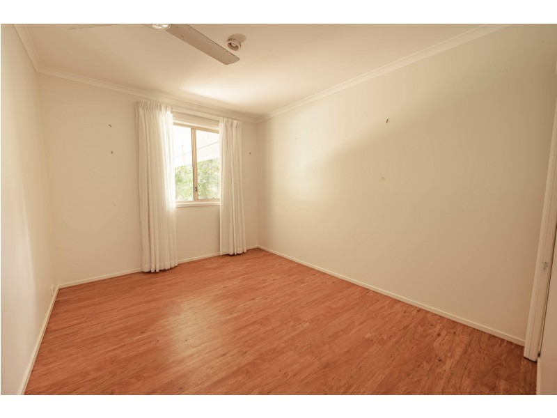 55 Wahine Dve, Russell Island QLD 4184