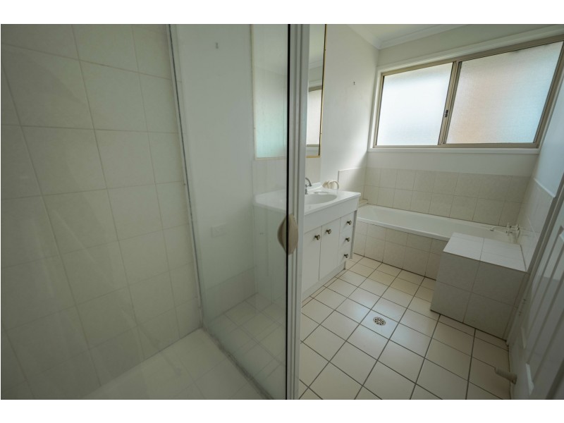 55 Wahine Dve, Russell Island QLD 4184