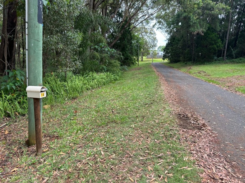 16 Jiwali Street, Russell Island QLD 4184