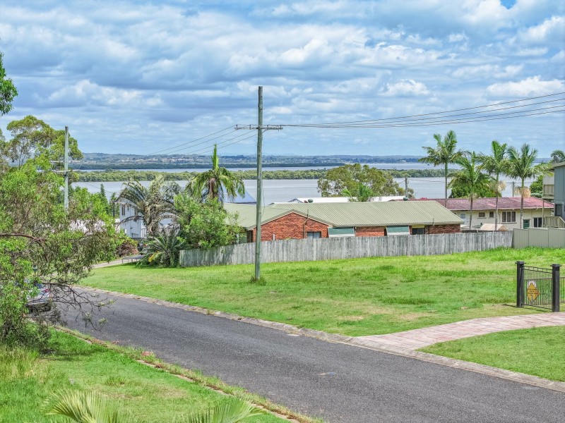 106 Channel Street, Russell Island QLD 4184