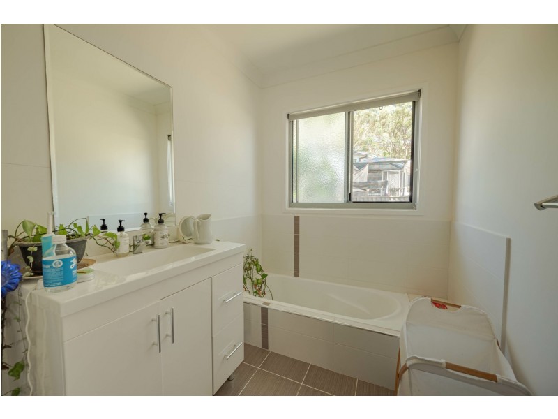 3 Forest Hill Road, Russell Island QLD 4184